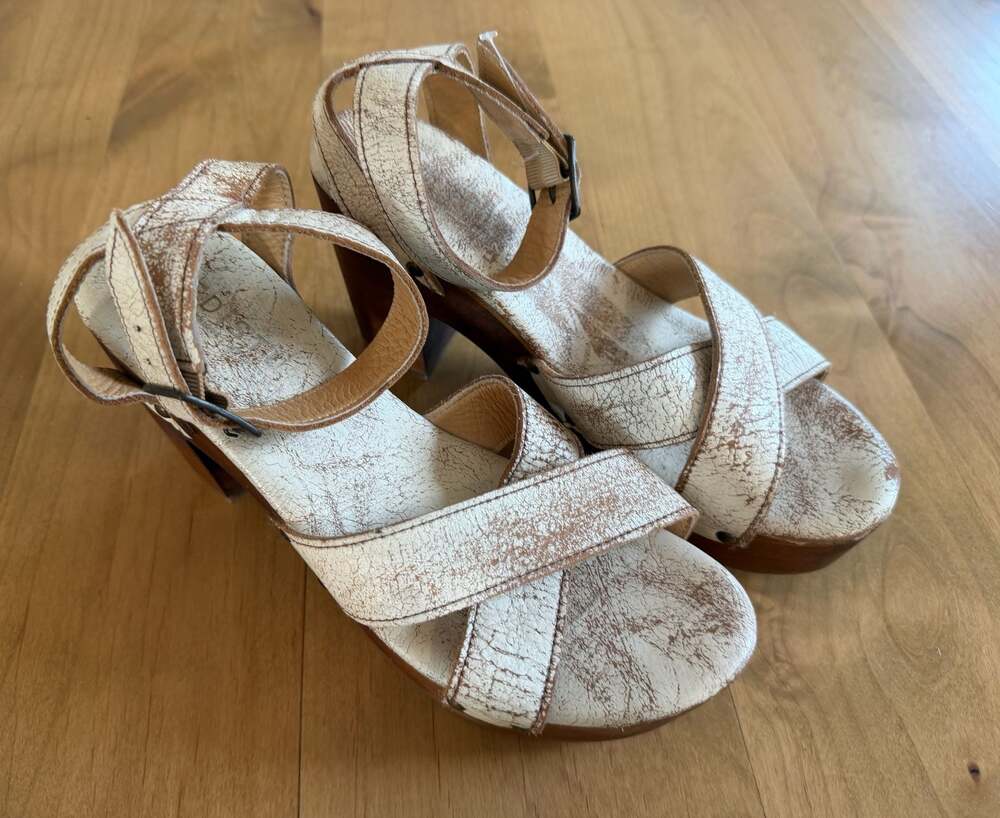 Bed Stu Paulina Leather Platform Wooden Heel Sandals Sz 9